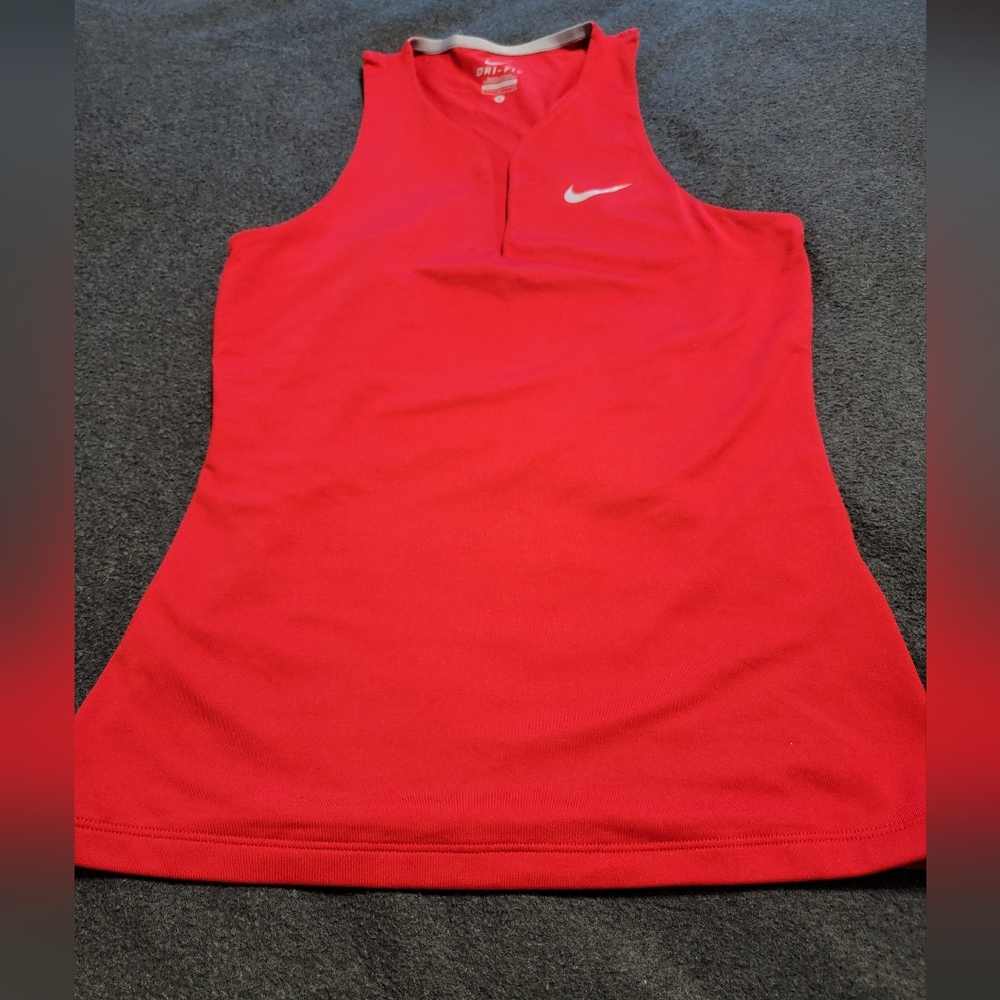 Nike Dri Fit Racerback Tank Top, Size Small, Red